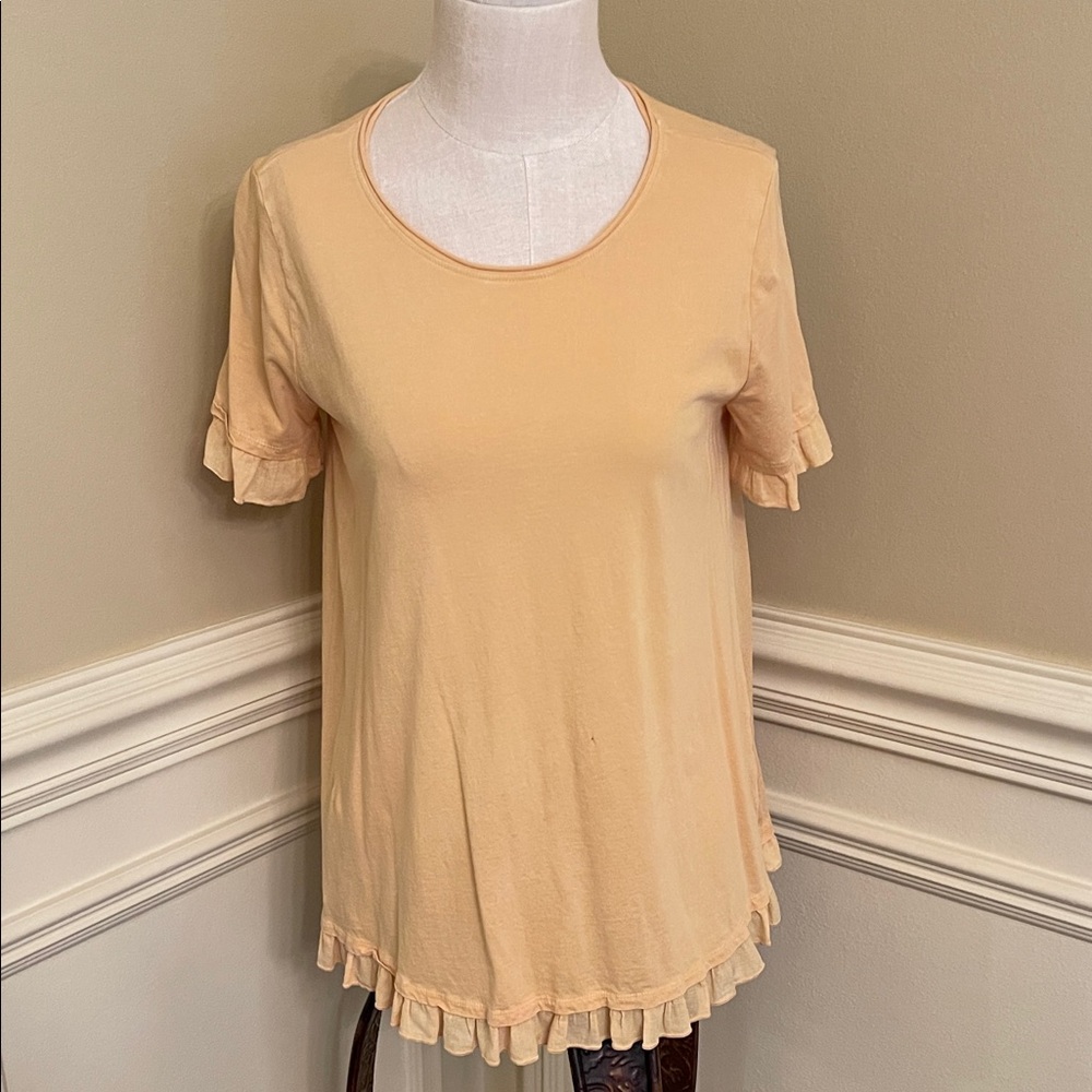 Altar'd State Yellow Ruffle Hem Tee Size Large
